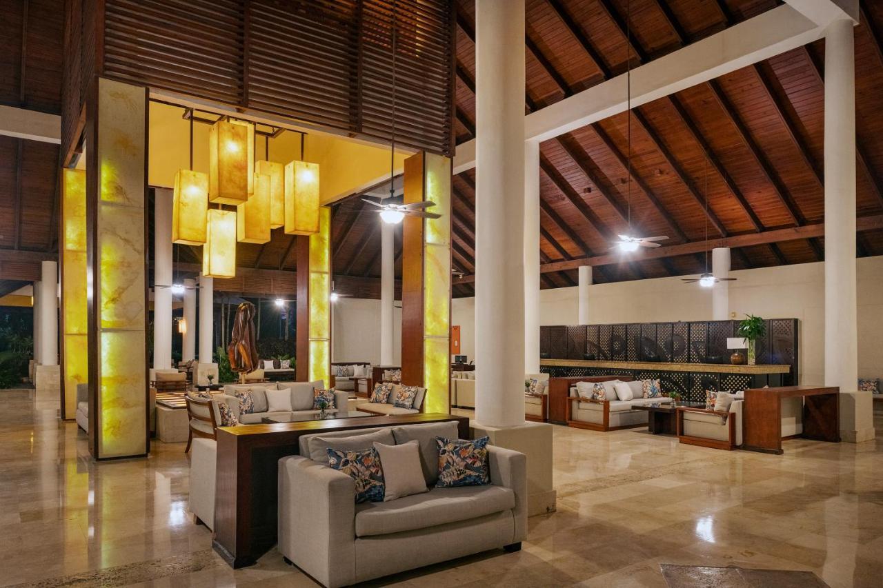 Jewel Palm Beach Hotel Punta Cana Exterior photo